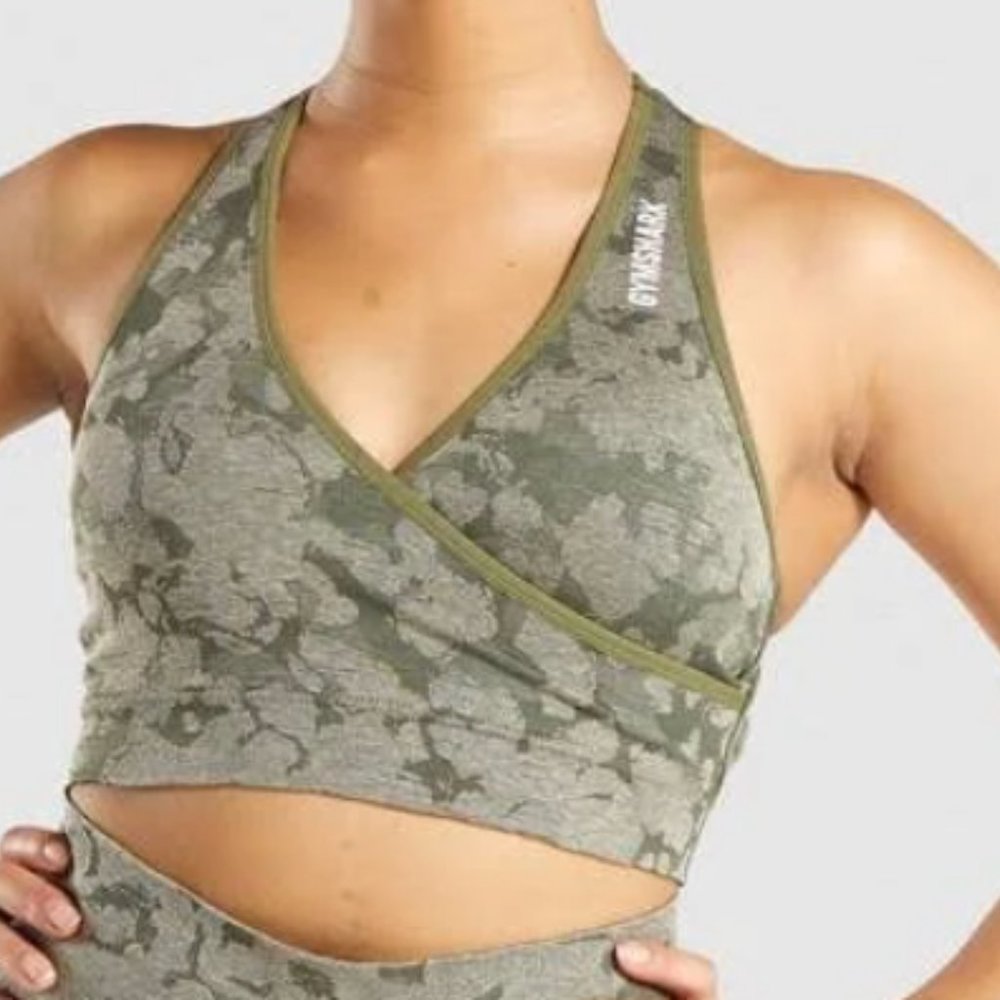 Adapt Camo Seamless Sports Bra - Green